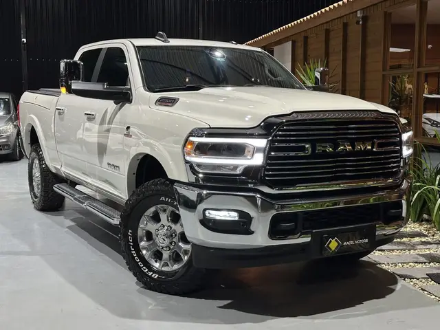 Carro RAM 2500 2022 Ram 2500 CD 6.7 4X4 Laramie