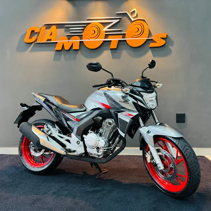 Honda CB 250F Twister (ABS)