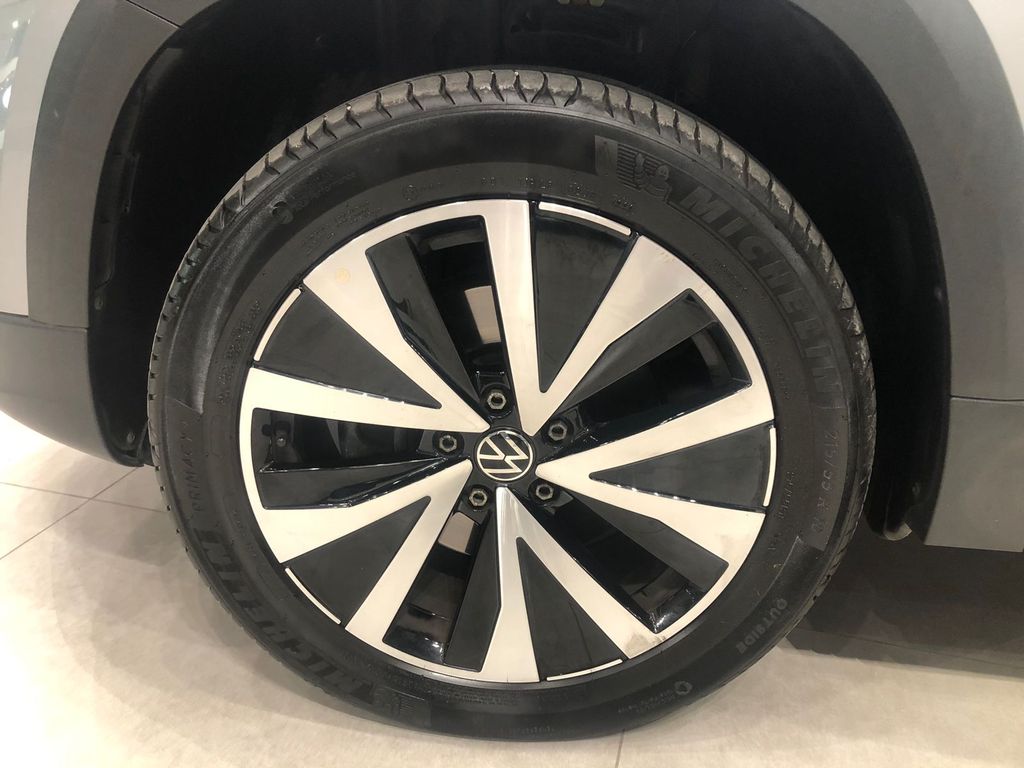 Taos Highline 1.4 TSI (Aut) (Flex)