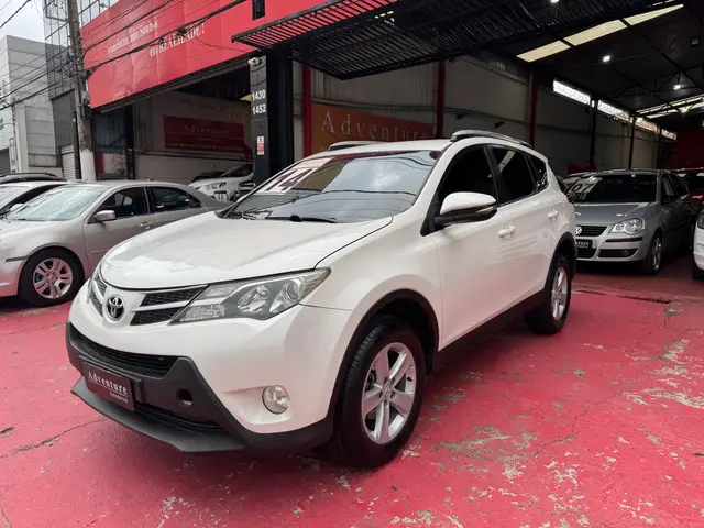 Carro Toyota RAV4 2014 2.0 4x2