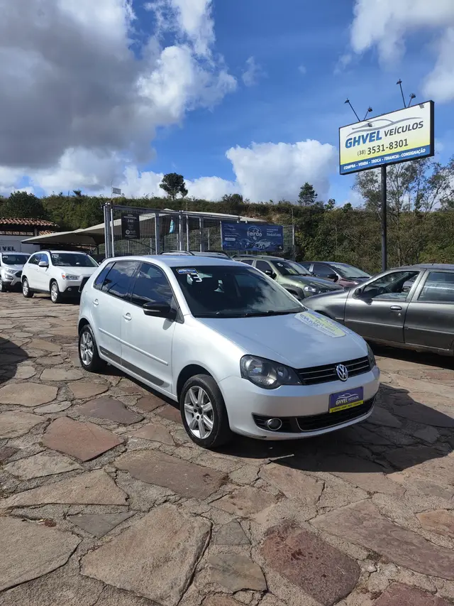 Carro Volkswagen Polo 2013 Hatch. Sportline 1.6 8V (Flex)