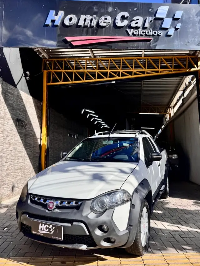 Carro Fiat Strada 2016 Adventure 1.8 16V (Flex) (Cabine Estendida)