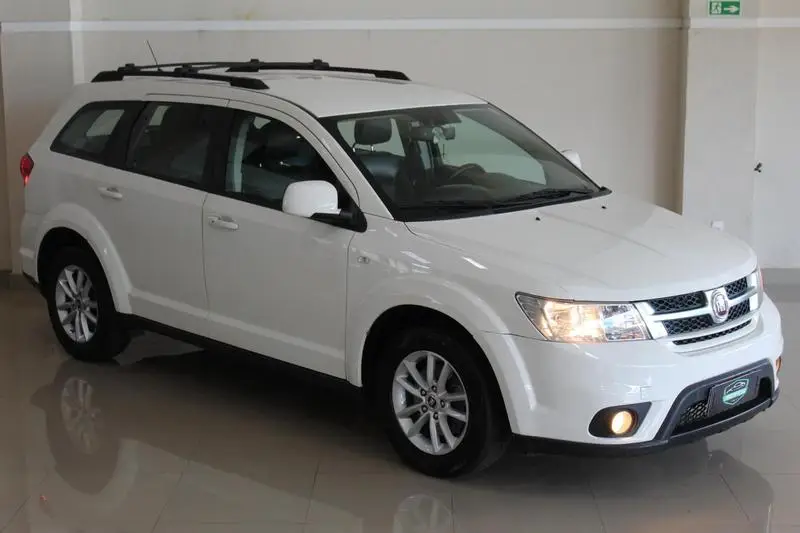 Fiat Freemont 2.4 16V Precision (Aut)