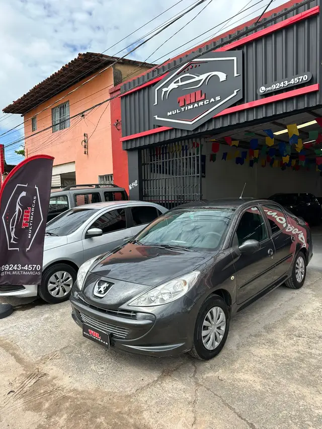 Carro Peugeot 207 Sedan 2013 207 Passion XR 1.4 8V (flex)