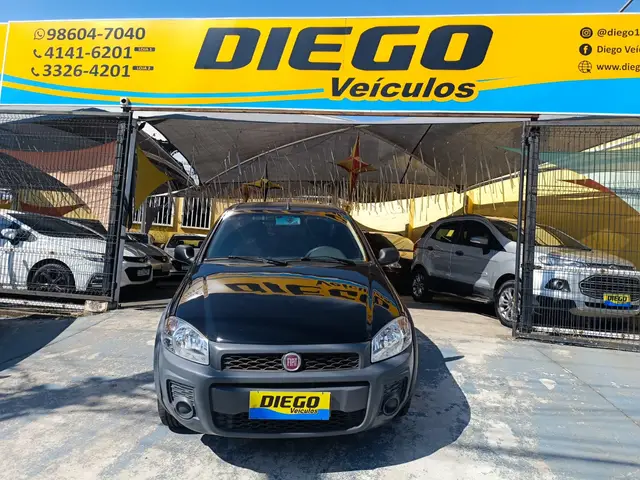 Carro Fiat Strada 2015 Working 1.4 (Flex)