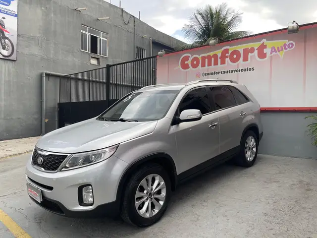 Carro Kia Sorento 2015 2.4 16V 4x2 (Aut)