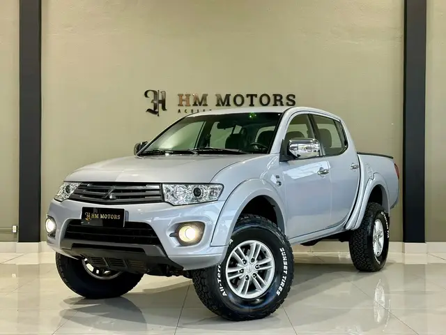 Carro Mitsubishi L200 Triton Sport 2014 3.2 DID-H HPE 4WD (Aut)