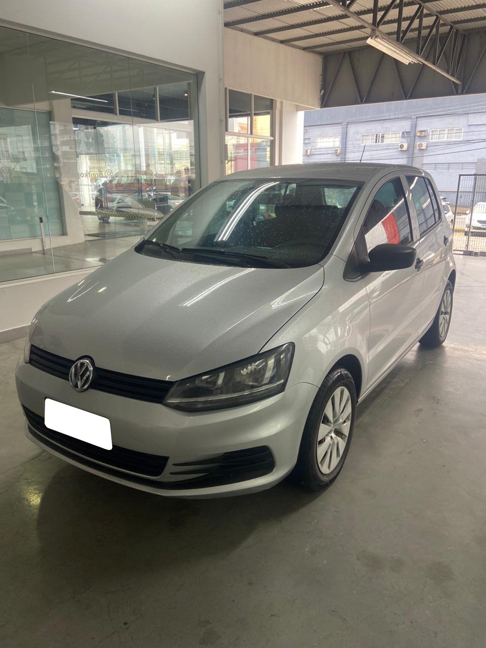 vw - volkswagen 1.6 msi trendline (flex)