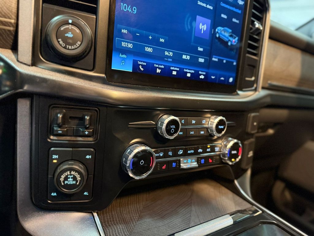 F-150 Platinum 4x4 5.0 V8