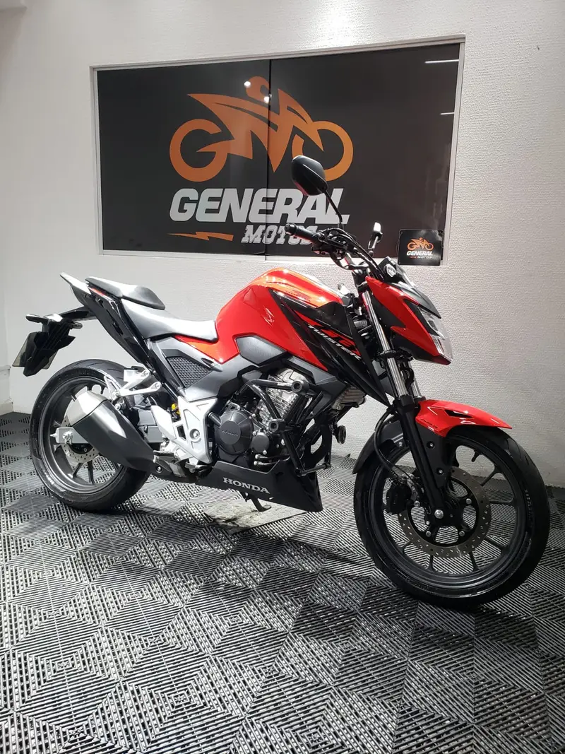 Honda CB 300F Twister (ABS)