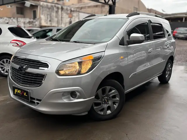 Carro Chevrolet Spin 2013 LTZ 7S 1.8 (Flex) (Aut)