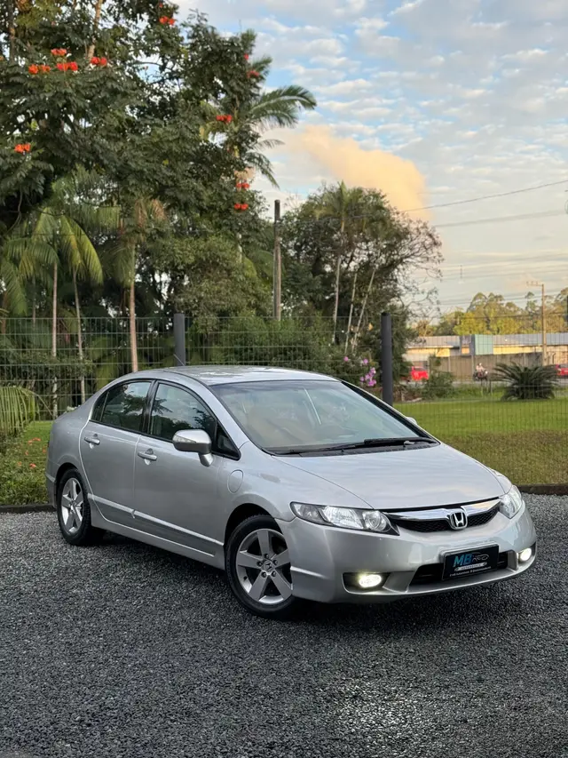Carro Honda Civic 2011 New  LXL SE 1.8 i-VTEC (Flex)