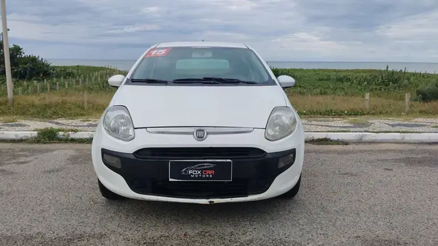 Carro Fiat Punto 2015 Attractive 1.4 (Flex)