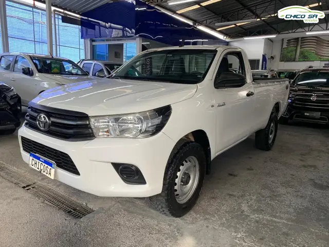 Carro Toyota Hilux Cabine Simples 2020 Hilux 2.8 TDI Chassi CS 4x4