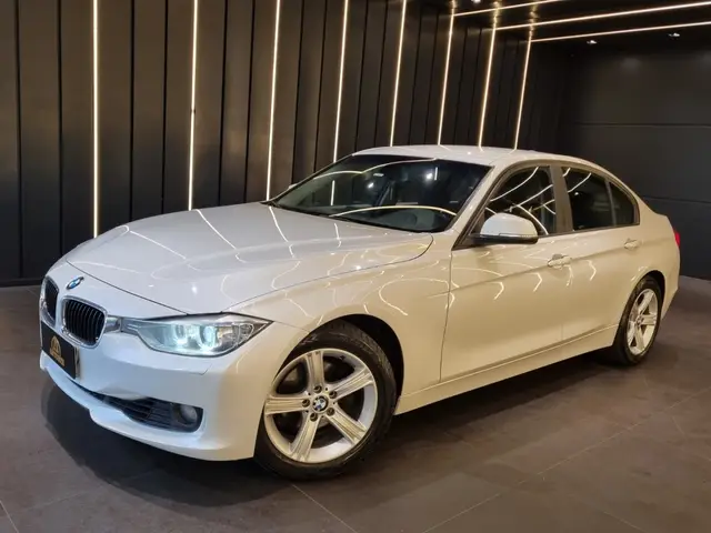 Carro BMW 320i 2014 320i 2.0 Sport ActiveFlex