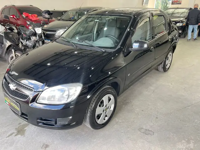 Carro Chevrolet Prisma 2012 1.4 LT SPE/4