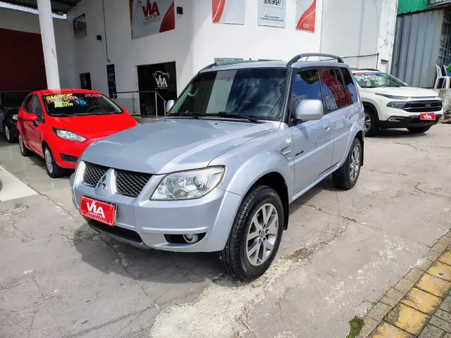 Carro Mitsubishi Pajero TR4 2013 2.0 16V 4X4 (Flex) (Aut)