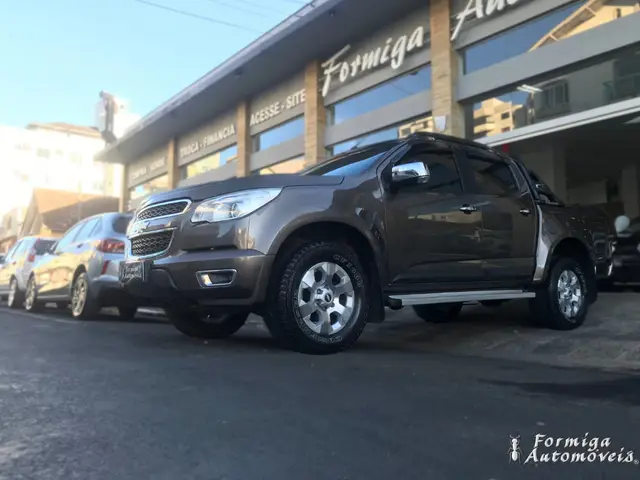 Carro Chevrolet S10 Cabine Dupla 2013 S10 LTZ 2.4 4x2 (Cab Dupla) (Flex)