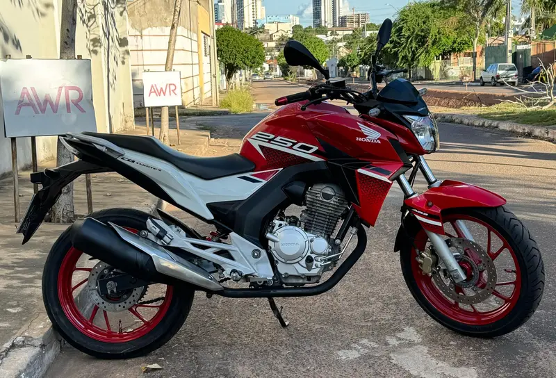 Honda 250F (ABS) Cinza fosco