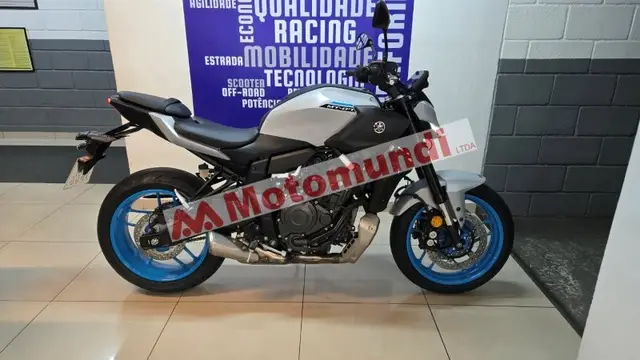 Carro Yamaha MT-07 2026 ABS