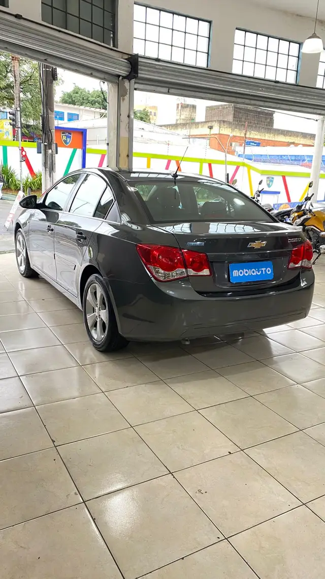 Carro Chevrolet Cruze 2012 LT 1.8 16V Ecotec (Flex)