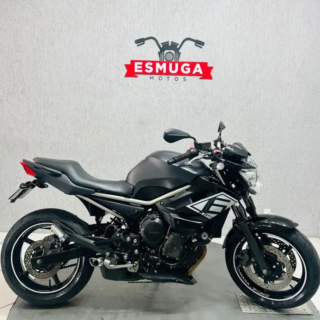 Carro Yamaha XJ6 N 2015 XJ6 N SP