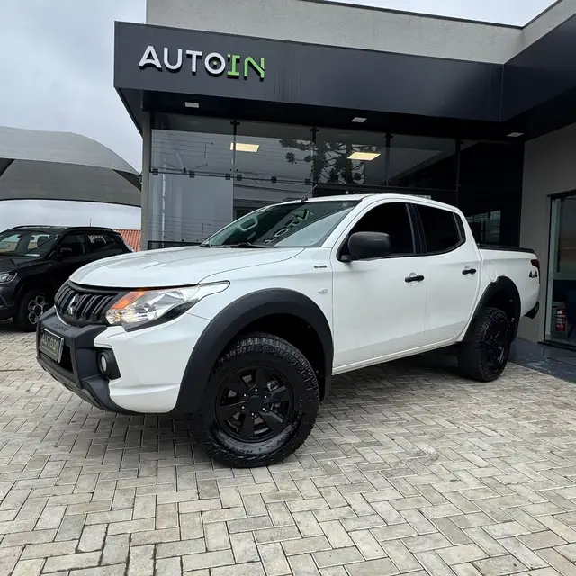 Carro Mitsubishi L200 2024 Triton GLS 2.4 Turbo