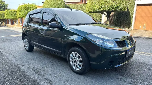 Carro Renault Sandero 2010 Expression 1.0 16V (flex)
