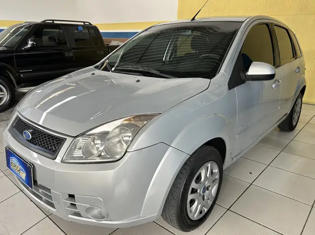 Carro Ford Fiesta Hatch 2009 1.6 (Flex)