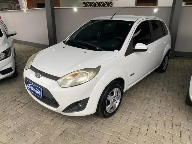 Carro Ford Fiesta Hatch 2013 1.6 (Flex)