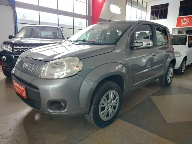 Carro Fiat Uno 2011 VIVACE Celeb. 1.0 EVO F.Flex 8V 5p