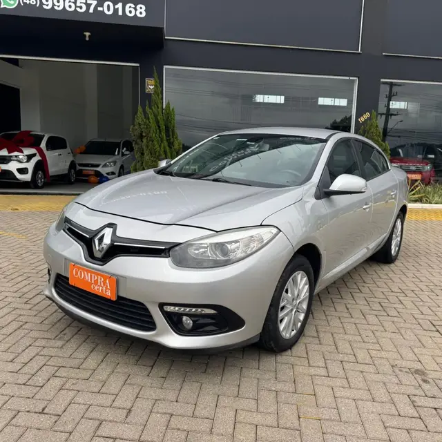 Carro Renault Fluence 2016 2.0 16V Dynamique Plus X-Tronic (Flex)