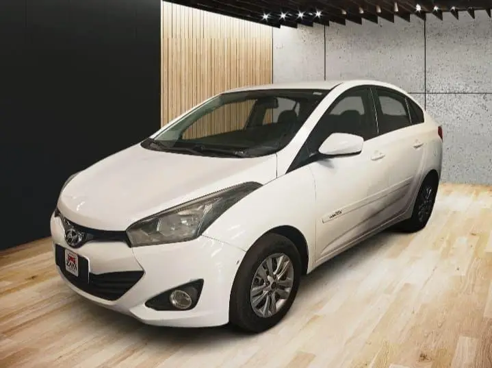 Hyundai 1.6 Comfort Plus (Aut) (Flex)