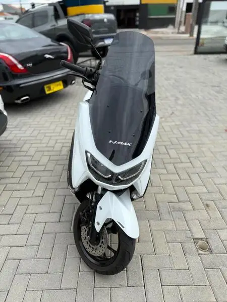 Carro Yamaha NMax 2022 160