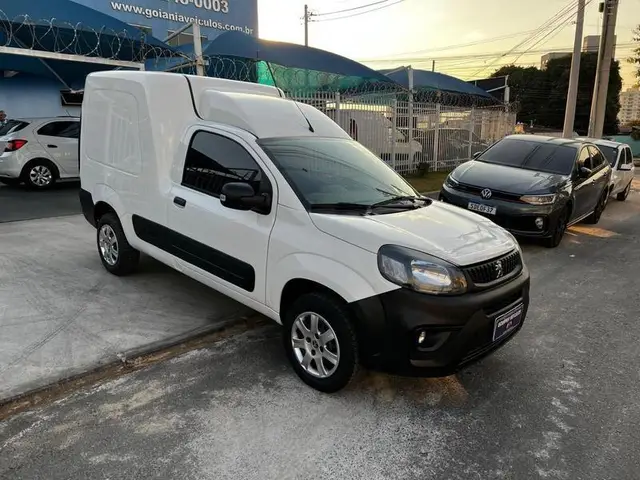 Carro Peugeot Partner Rapid 2023 Busin.1.4 Flex Mec.