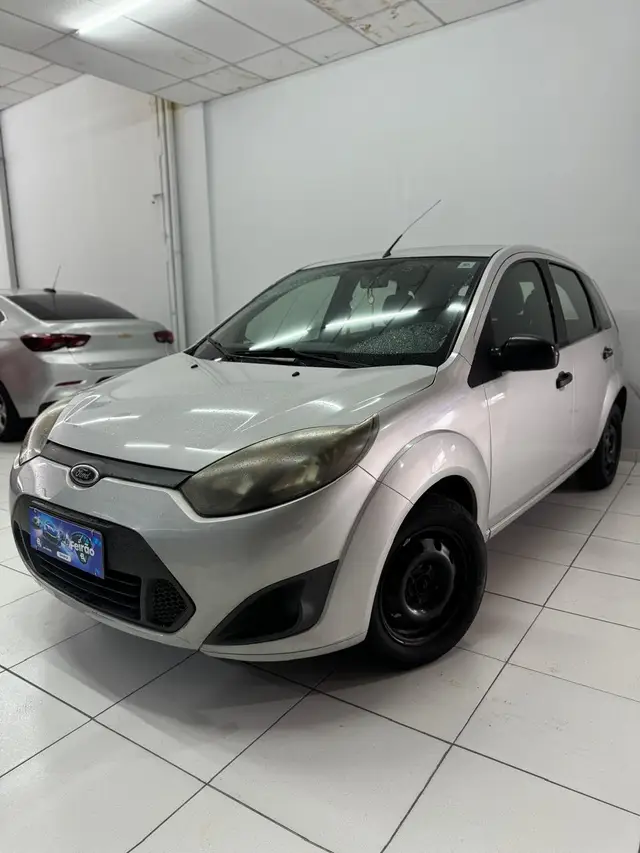 Carro Ford Fiesta Hatch 2011 1.0 (Flex)
