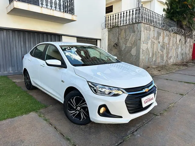 Carro Chevrolet Onix 2024 LT 1.0