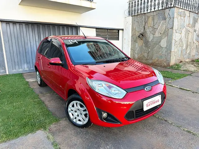 Carro Ford Fiesta Hatch 2014 SE Rocam 1.6 (Flex)