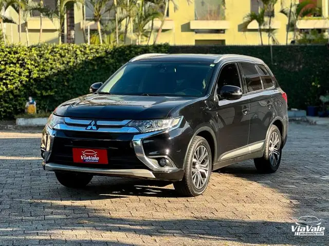 Carro Mitsubishi Outlander 2017 2.0 16V CVT