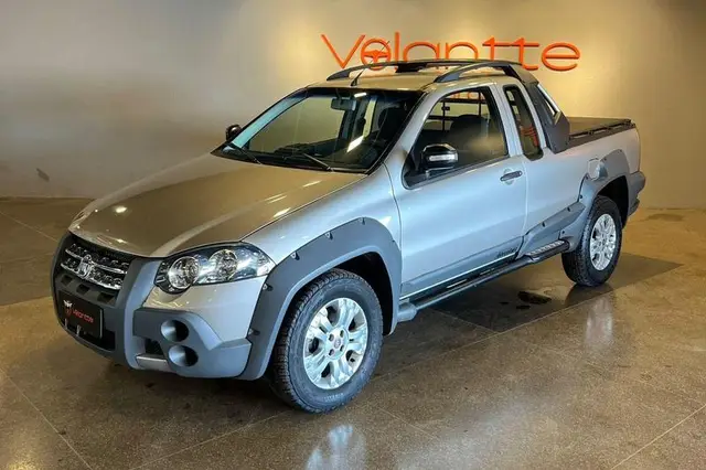 Carro Fiat Strada 2011 Adventure 1.8 16V (Flex) (Cabine Dupla)