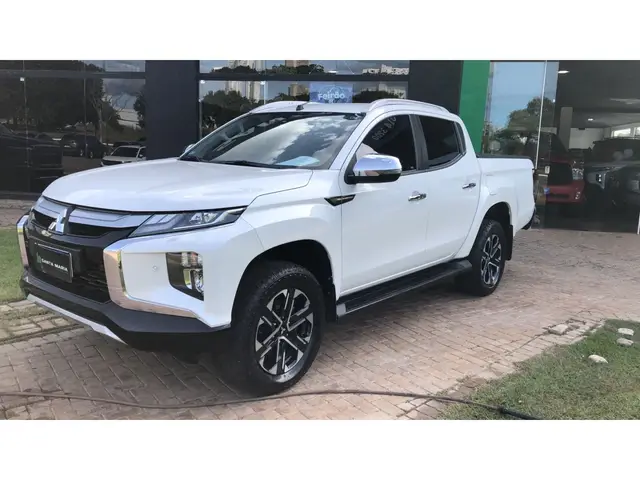 Carro Mitsubishi L200 Triton 2024 Sport HPE-S 2.4