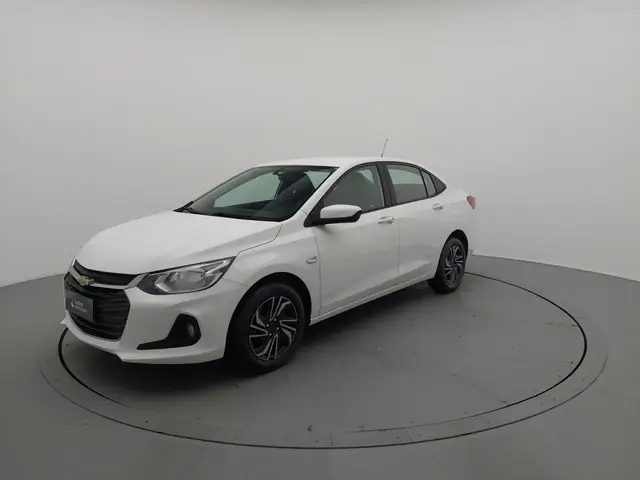 Carro Chevrolet Onix Plus 2024 LT 1.0