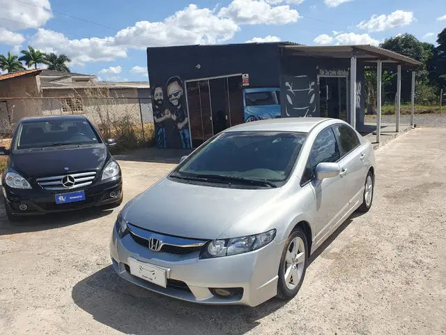 Carro Honda Civic 2010 New  LXS 1.8 16V (Flex)