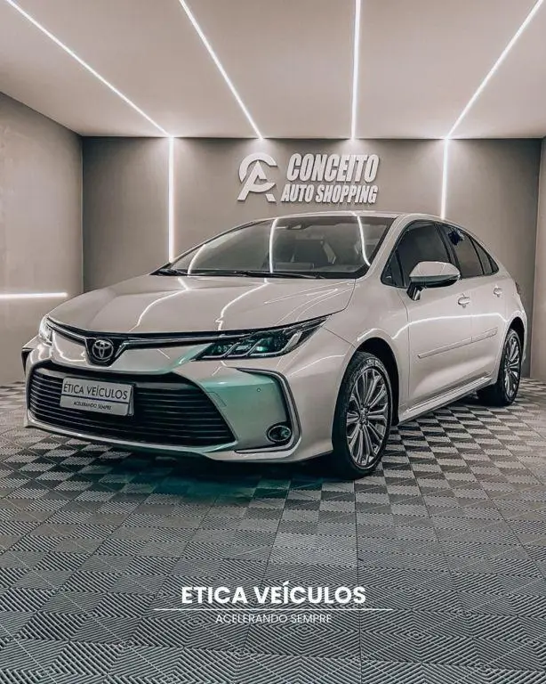 Carro Toyota Corolla 2023 XEi 2.0 Flex