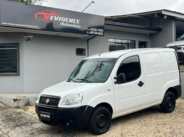 Carro Fiat Doblò Cargo 2014 1.8 E.torQ (Flex)