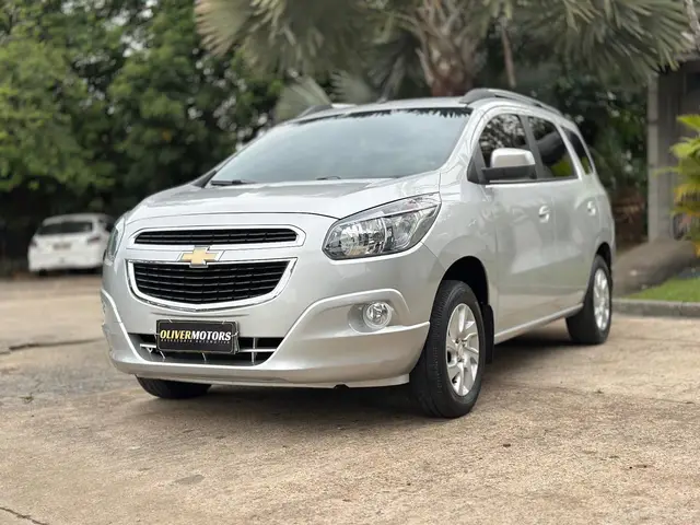 Carro Chevrolet Spin 2016 LTZ 7S 1.8 (Flex) (Aut)