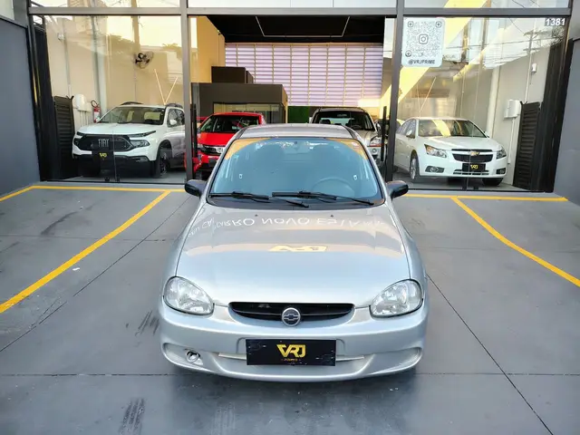 Carro Chevrolet Classic 2005 Corsa Sedan  Spirit 1.0 VHC