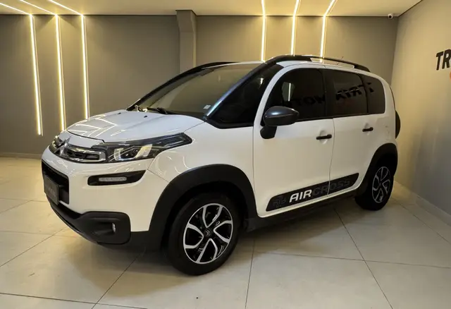 Carro Citroën Aircross 2017 1.6 16V Feel (Flex)