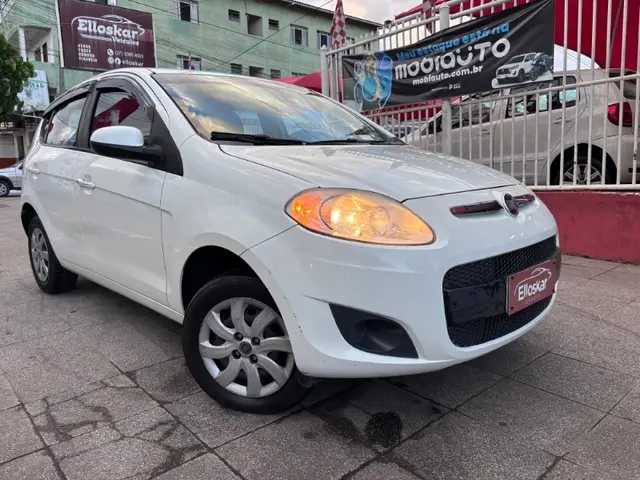 Carro Fiat Palio 2013 Attractive 1.0 8V (Flex)