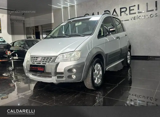 Carro Fiat Idea 2010 Adventure 1.8 (Flex)